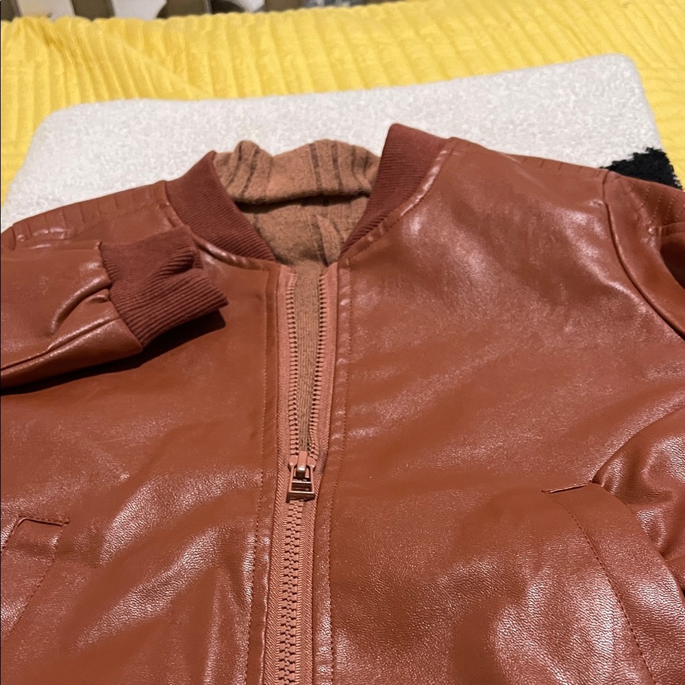 SHEIN Brown Kids Jacket - Picture 2 of 6